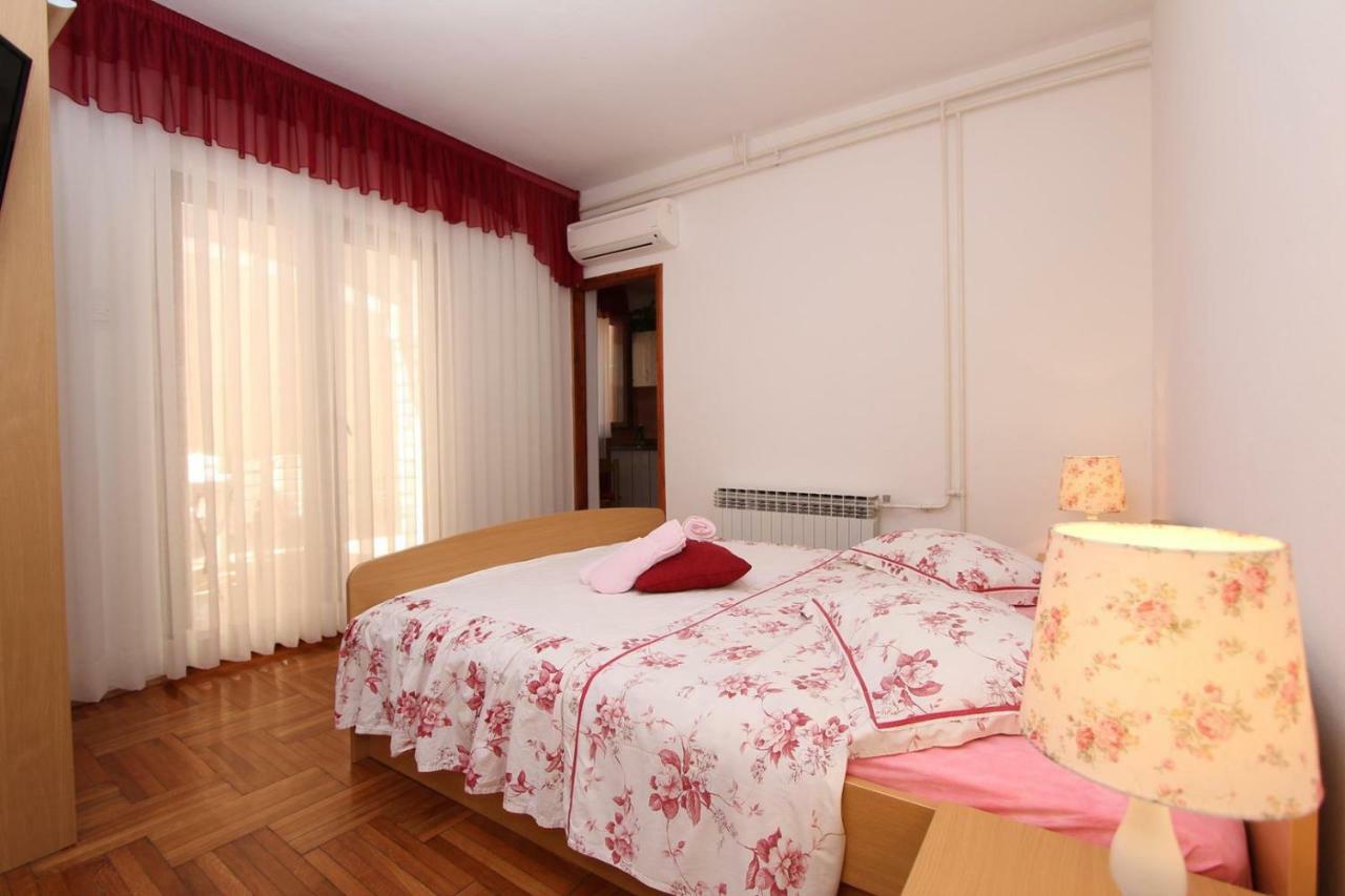 Guest House Rexa 로비니 외부 사진